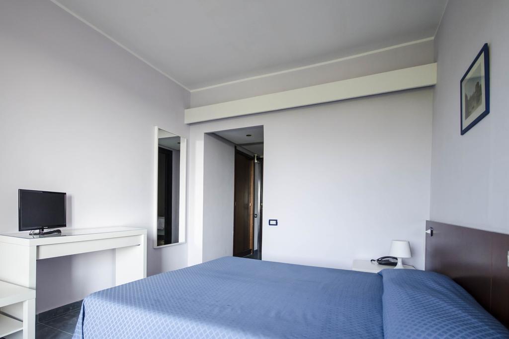 Grand Hotel Helios Tarquinia Eksteriør billede