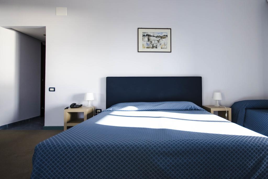 Grand Hotel Helios Tarquinia Eksteriør billede