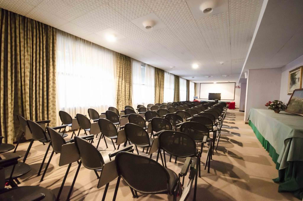 Grand Hotel Helios Tarquinia Eksteriør billede