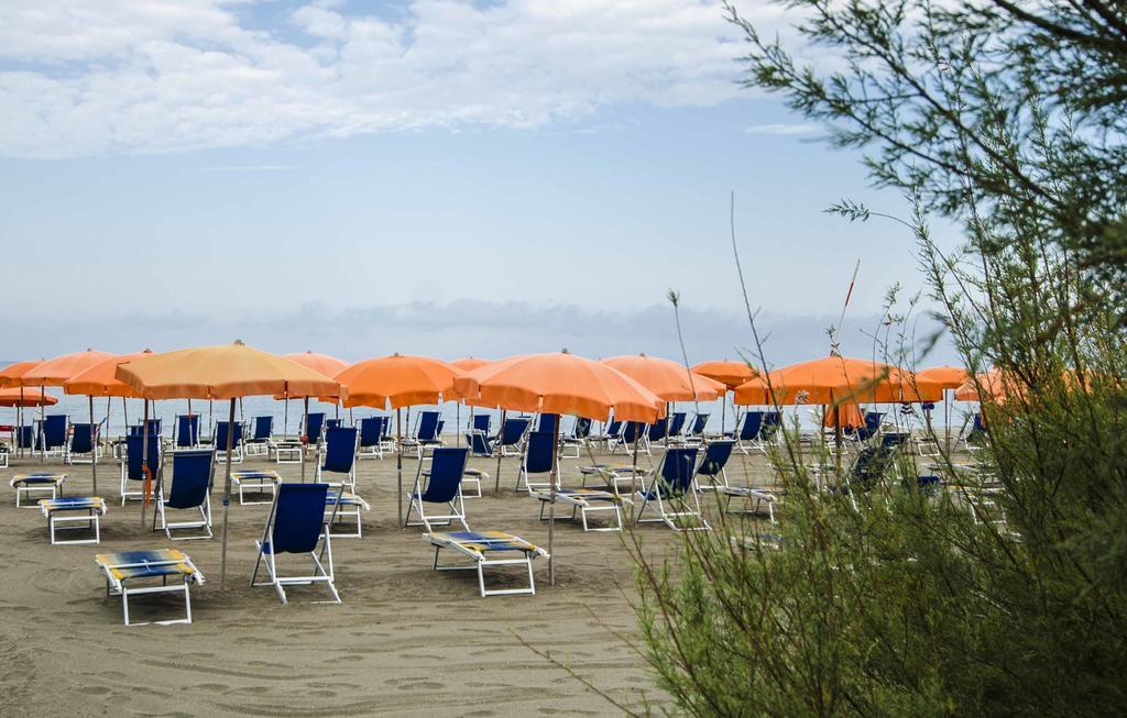 Grand Hotel Helios Tarquinia Eksteriør billede