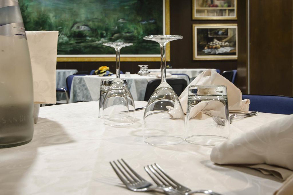 Grand Hotel Helios Tarquinia Eksteriør billede