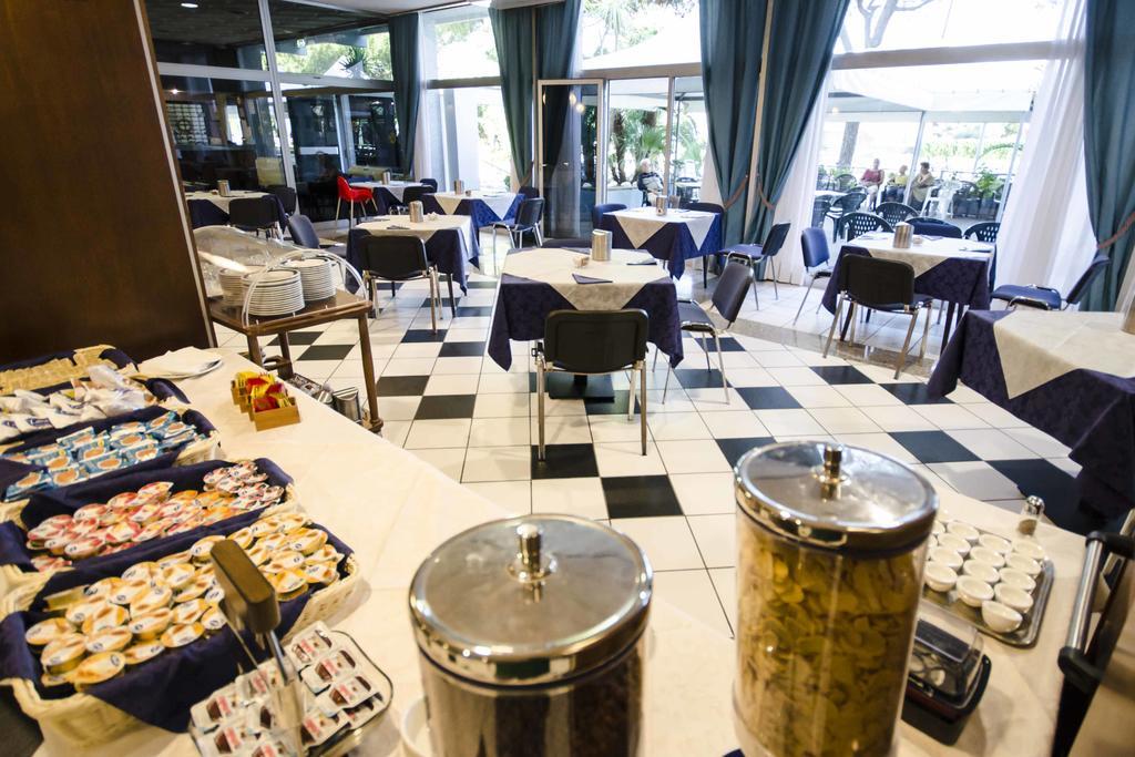 Grand Hotel Helios Tarquinia Eksteriør billede